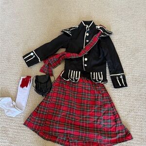 Kids Scottish Highland Costume - Black and Red